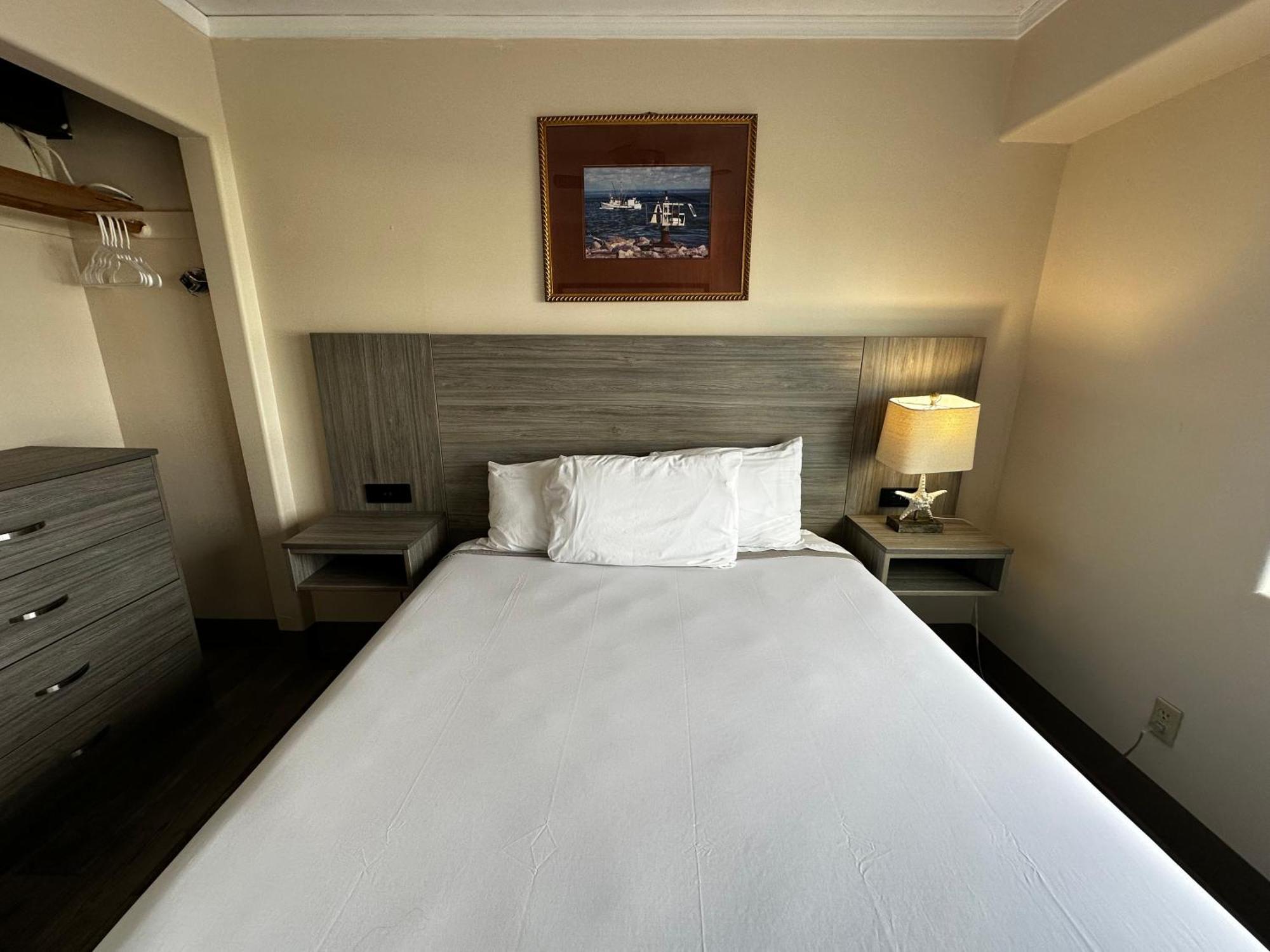 Westport Inn Екстер'єр фото