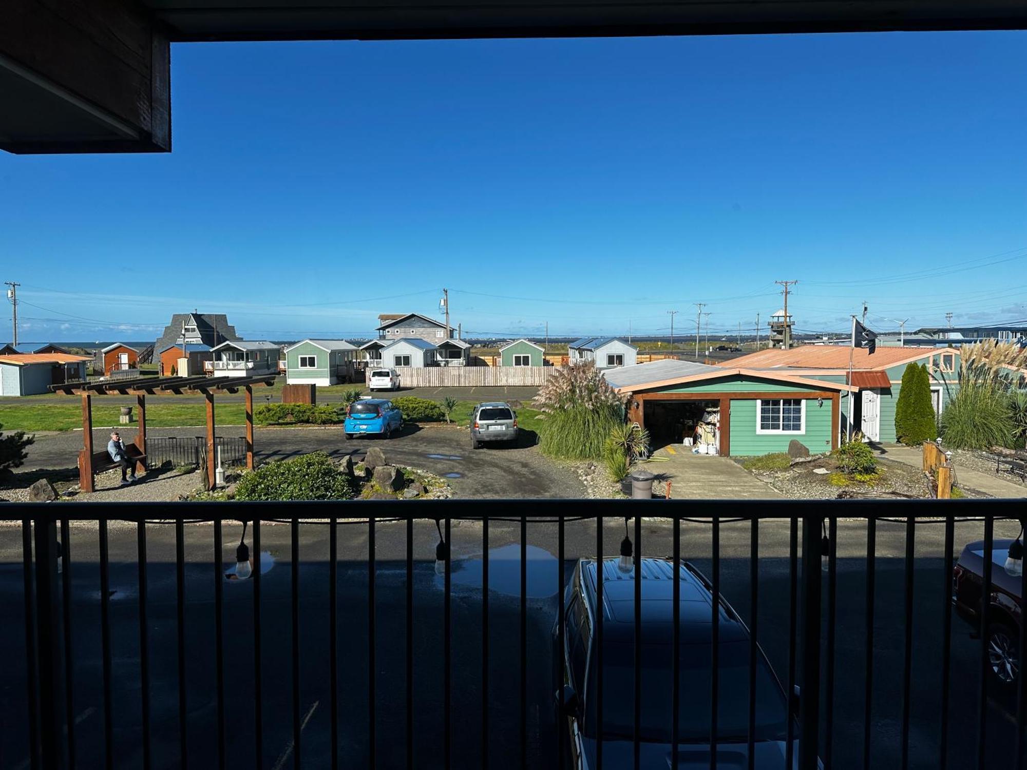 Westport Inn Екстер'єр фото
