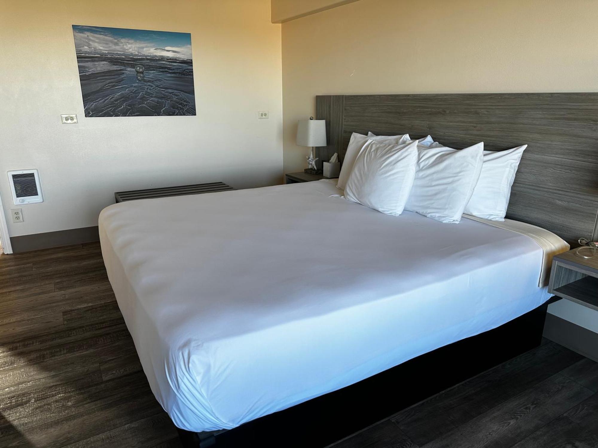 Westport Inn Екстер'єр фото